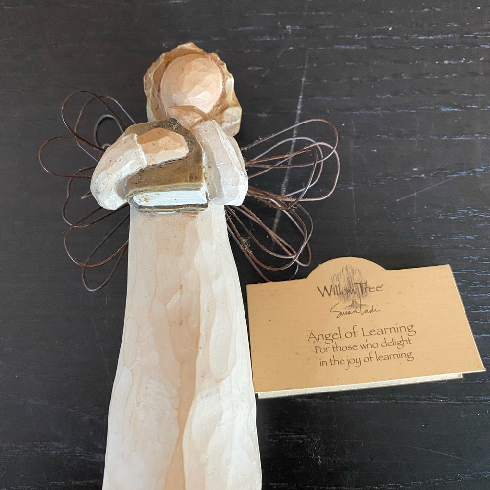 Willow Tree Angel Figurine with Book - Cream and Tan